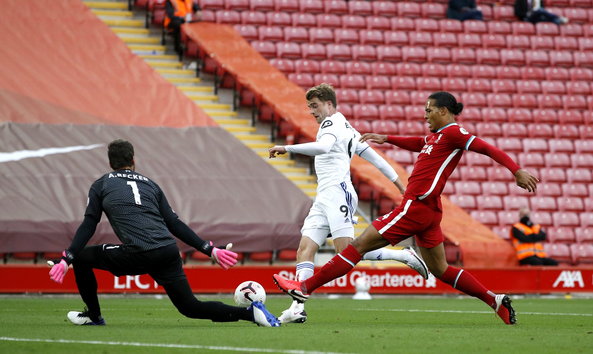 了一個期待 了一個期待